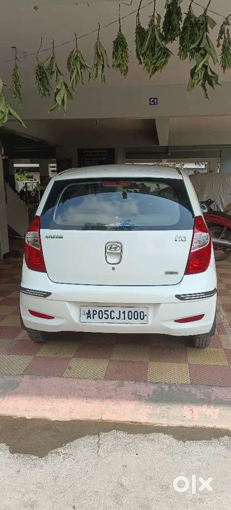 Hyundai I 10 Cng & Petrol