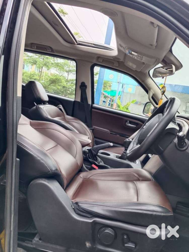 Mahindra Scorpio Z8 Select Diesel Mt 2wd, 2023, Diesel