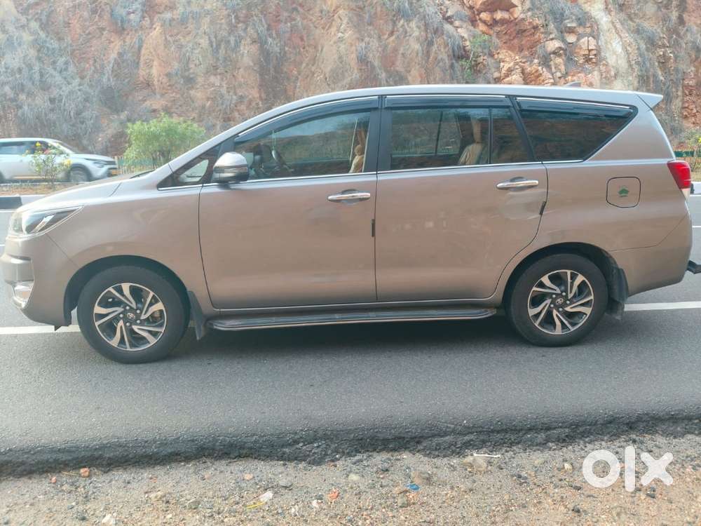 Toyota Innova Crysta 2025 Well Maintained And In Good Condition