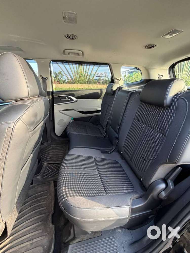 Kia Carens 1.5 Prestige 7 Str, 2025, Petrol