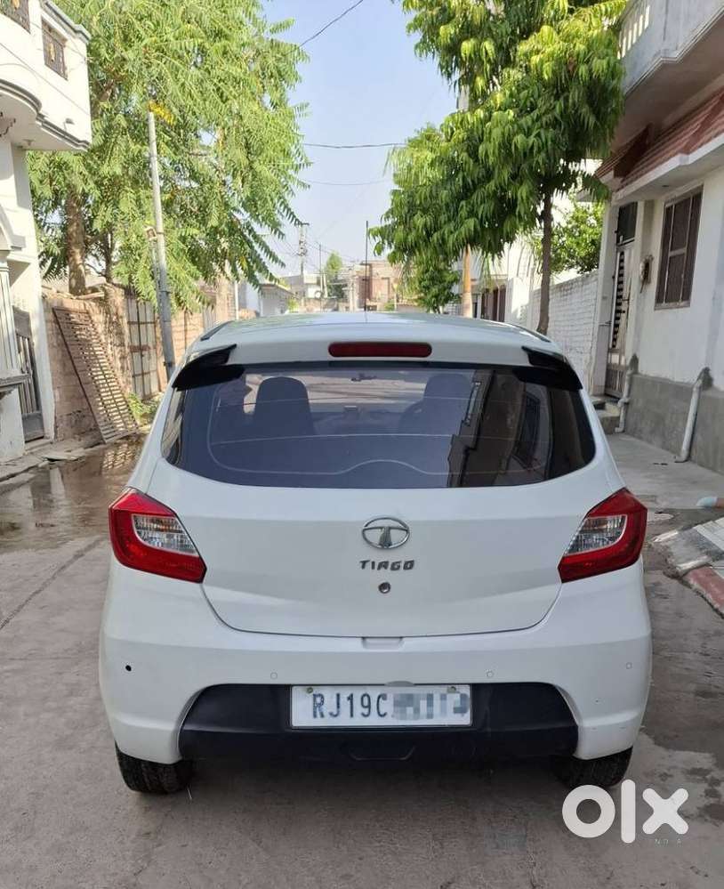 Tata Tiago 1.2 Revotron Xm Cng, 2018, Cng & Hybrids
