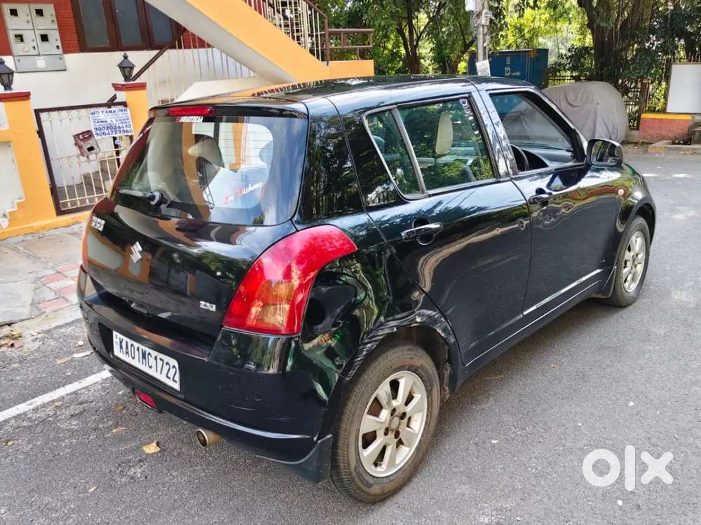 Maruti Suzuki Swift 1.3 ZXI, 2006, Petrol