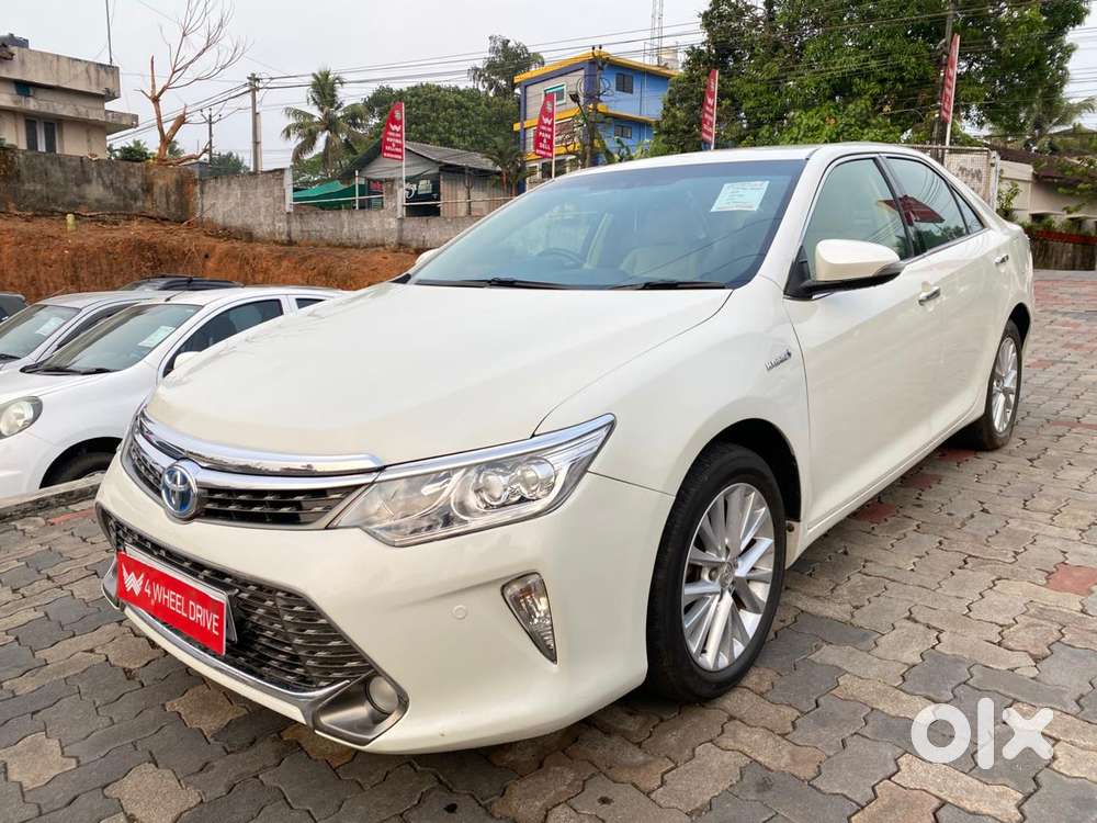 Toyota Camry Hybrid, 2016, Petrol