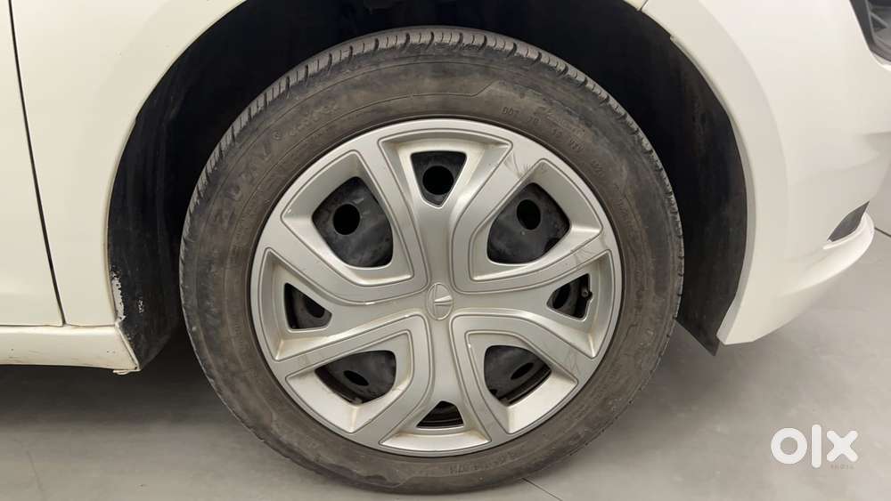 Tata Altroz 1.2 Xm Plus, 2021, Petrol