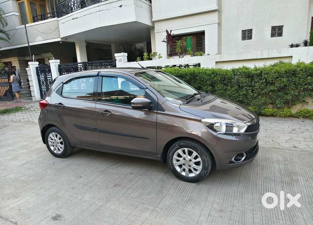 Tata Tiago Xz Opt, 2017, Petrol