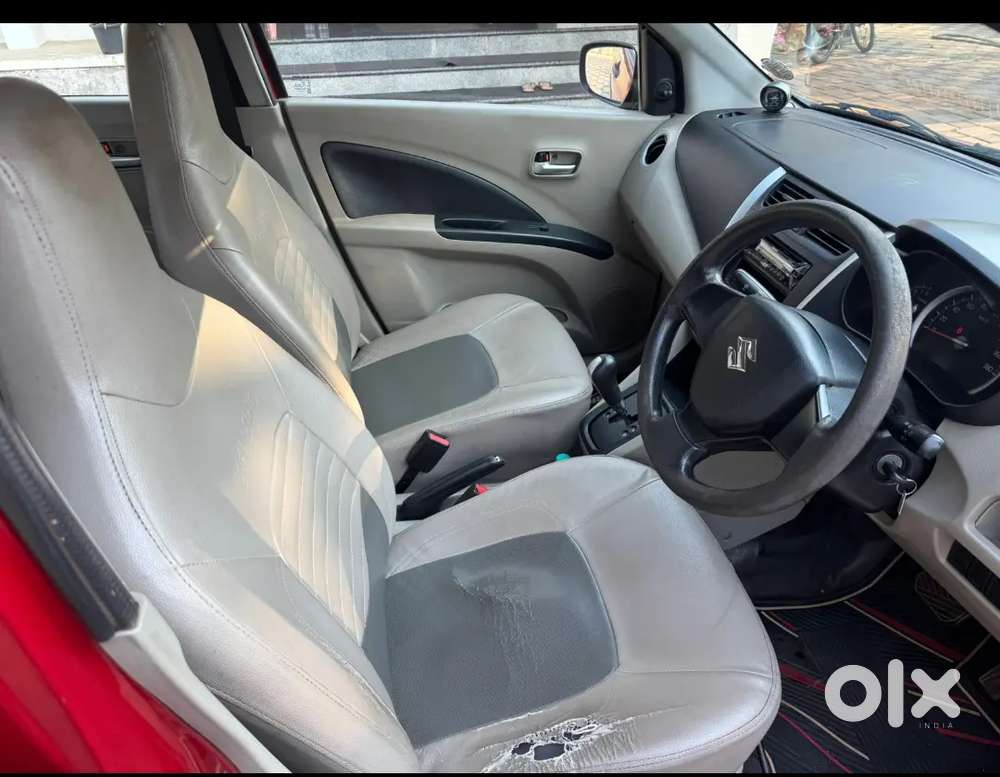 Need And Clean Showroom Maintenance Vicle