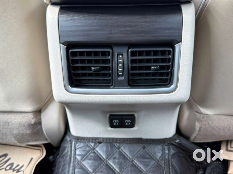 Toyota Camry 2.5 Hybrid, 2024, Petrol