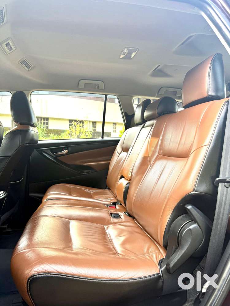 Toyota Innova Crysta 2.8 Gx At 8 Seater, 2019, Diesel