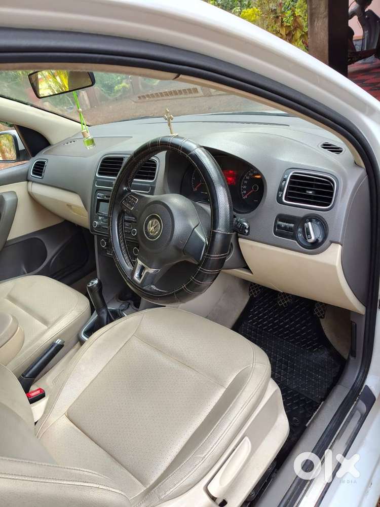 Volkswagen Vento 2012 1.6 Tdi Highline Diesel