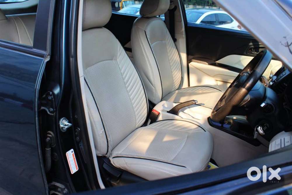 Mahindra Xuv300 W6 Diesel, 2023, Diesel