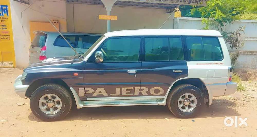 Mitsubishi Pajero 2010