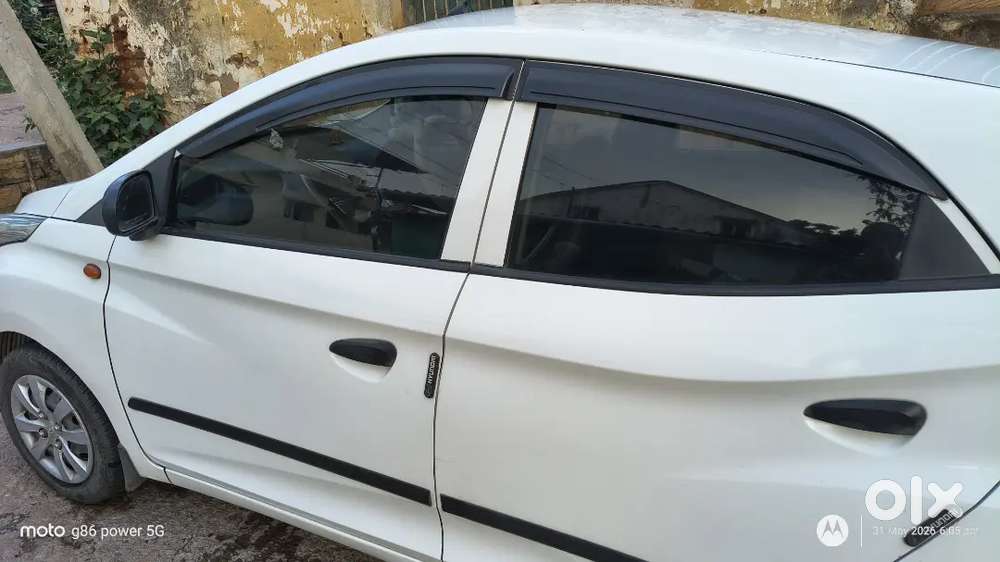 Hyundai Eon 2013 Petrol 62000 Km Driven
