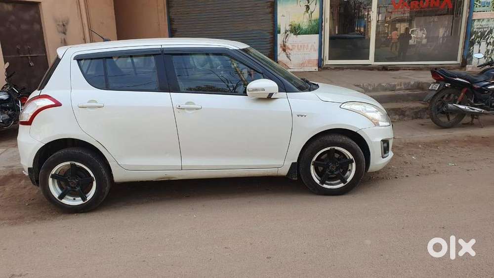 Maruti Suzuki Swift 2016 Cng & Hybrids Good Condition