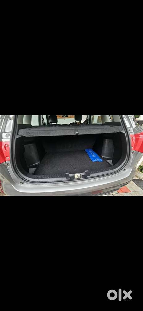 Maruti Suzuki Breeza Lxi Petrol
