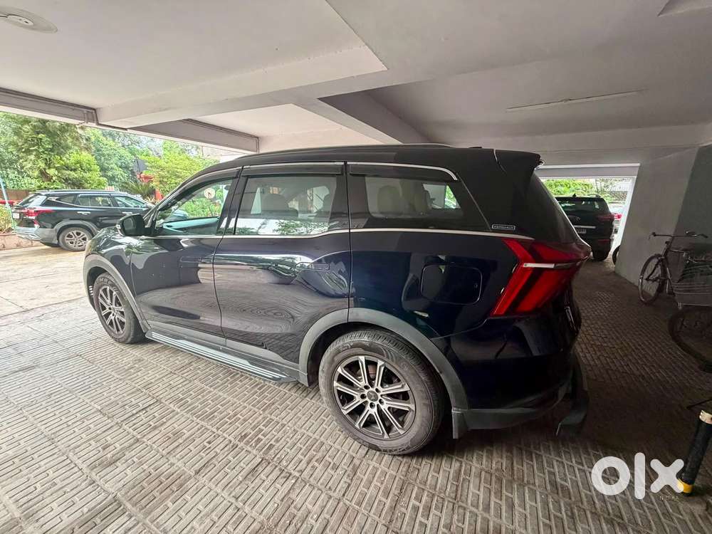 Mahindra Xuv700 2.2 Ax 7 Diesel Mt Luxury Pack Str, 2024, Diesel