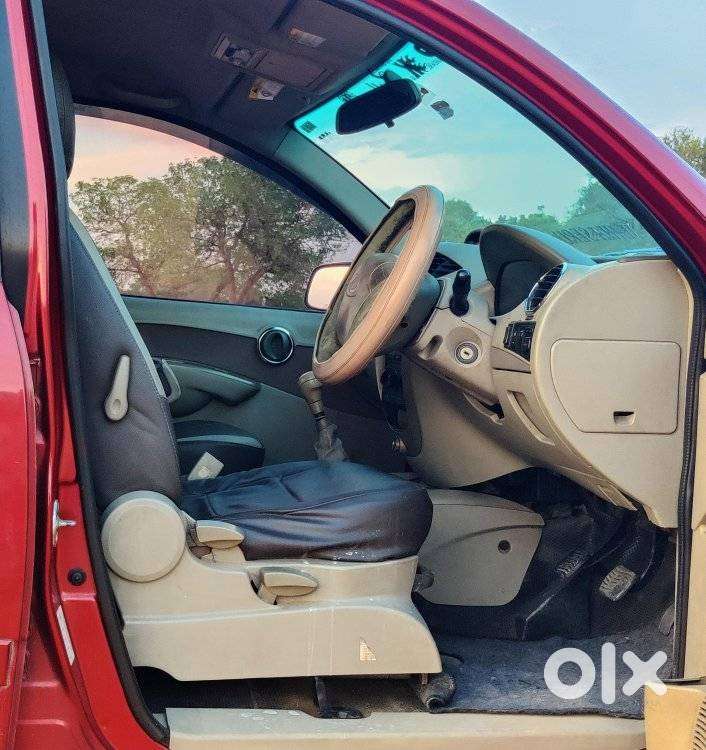 Mahindra Quanto C8, 2012, Diesel