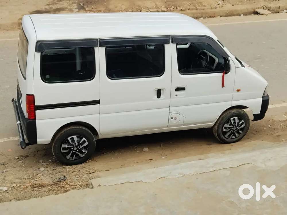 Maruti Eeco 2022