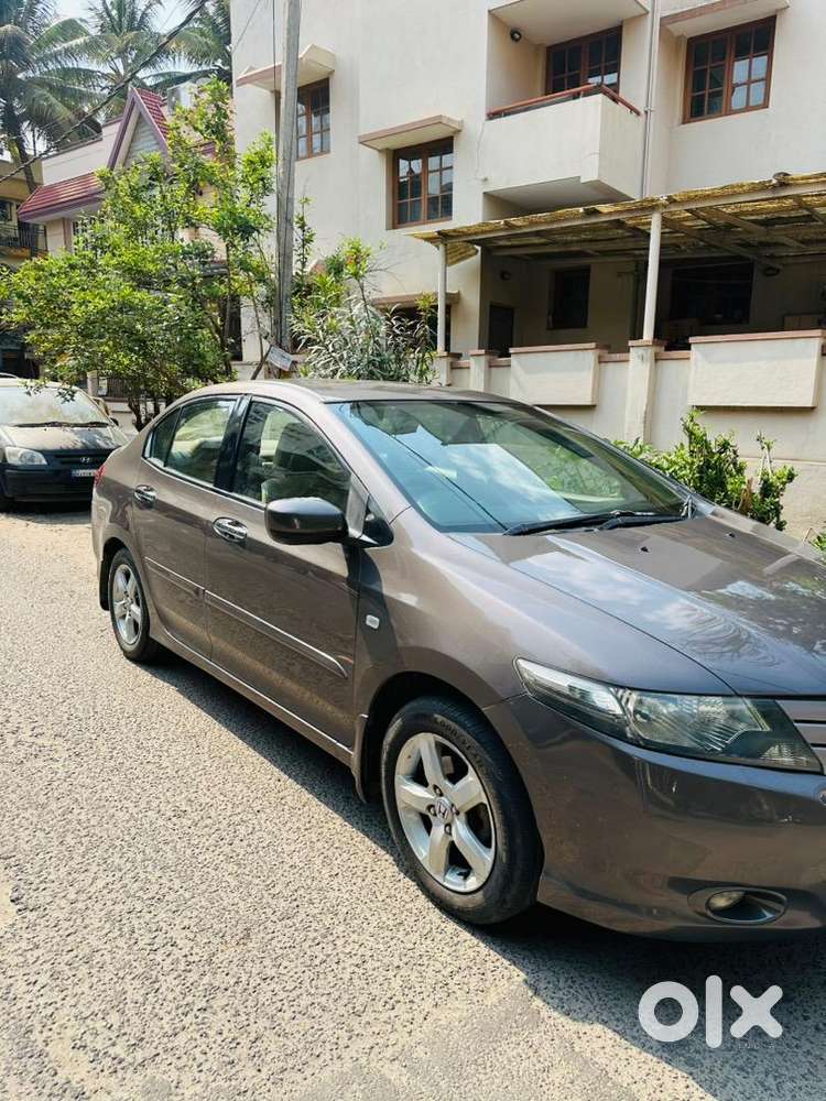Honda City 2011 V At 2nd Owner