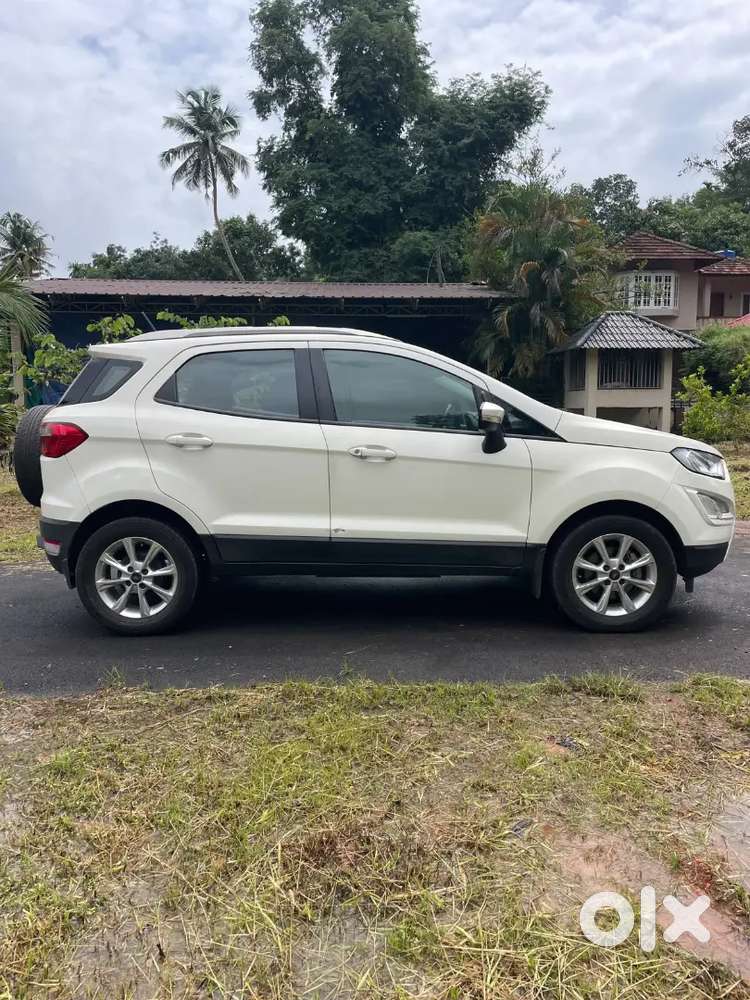 New Tyre, Company Service