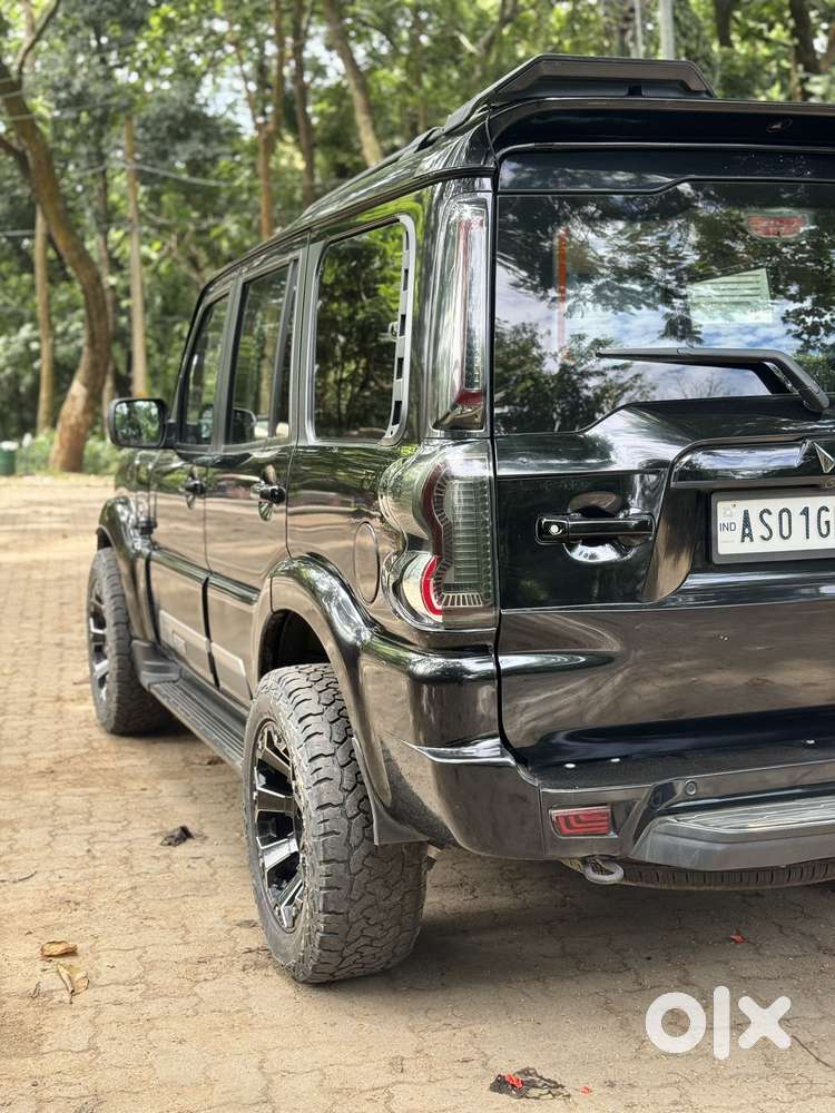 Mahindra Scorpio Classic 2.2 S 11 Mt 7 Str, 2024, Diesel
