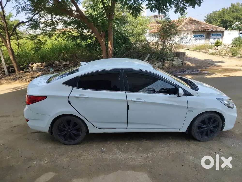 Hyundai Verna 2012 Diesel 112000 Km Driven
