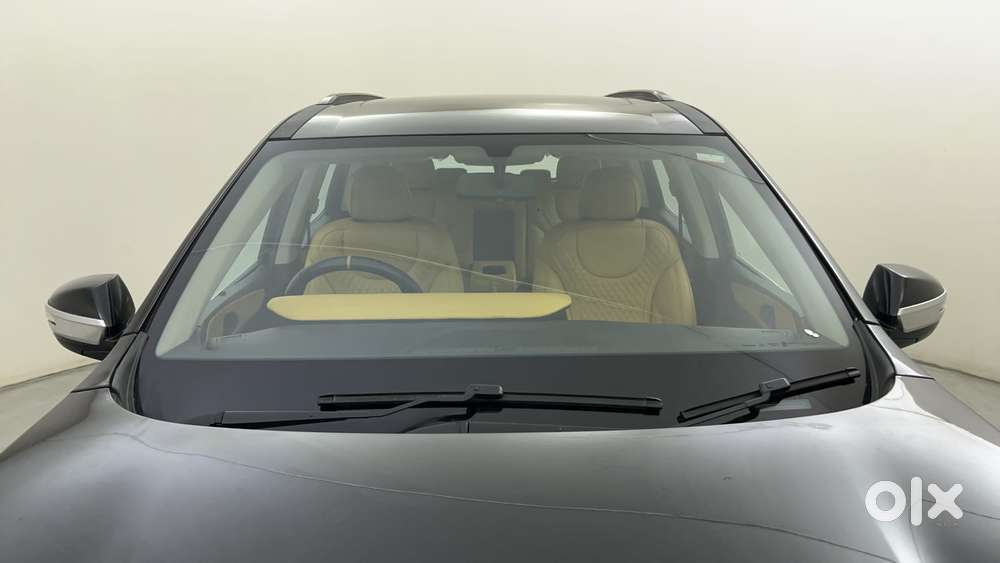 Mahindra Xuv700 2.2 Ax 5 Diesel At 7 Str, 2024, Diesel