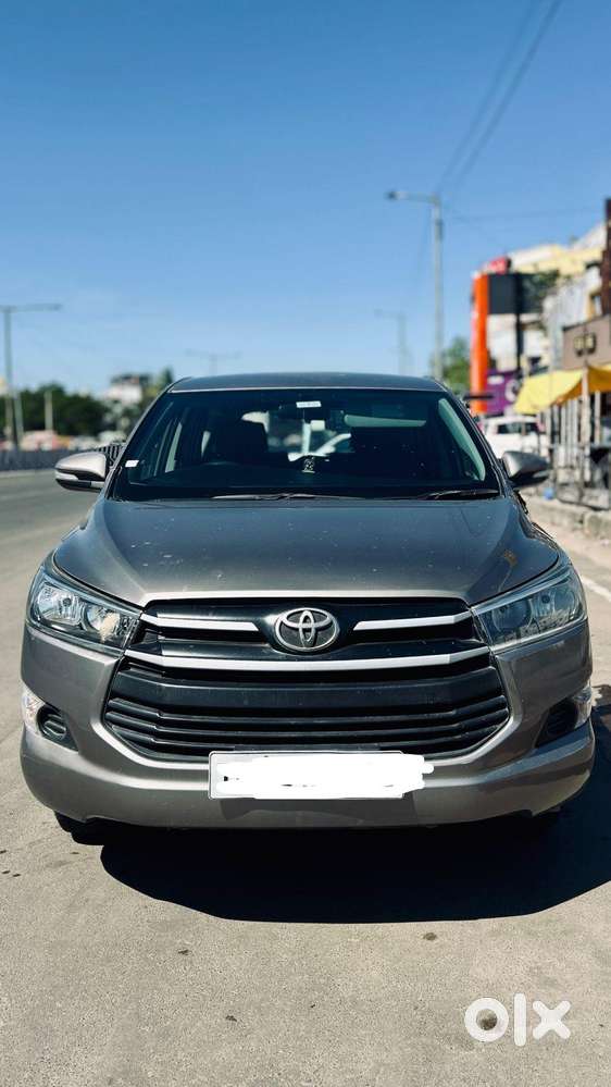 Toyota Innova Crysta 2.4 Gx Mt, 2017, Diesel
