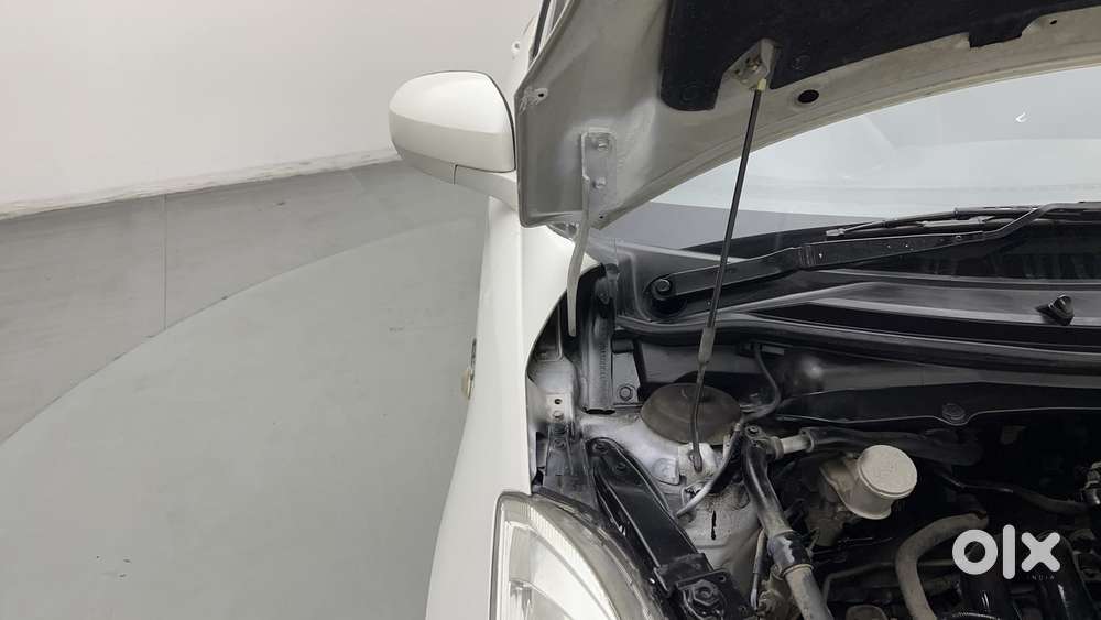 Maruti Suzuki Swift 1.2 Lxi (o), 2017, Petrol