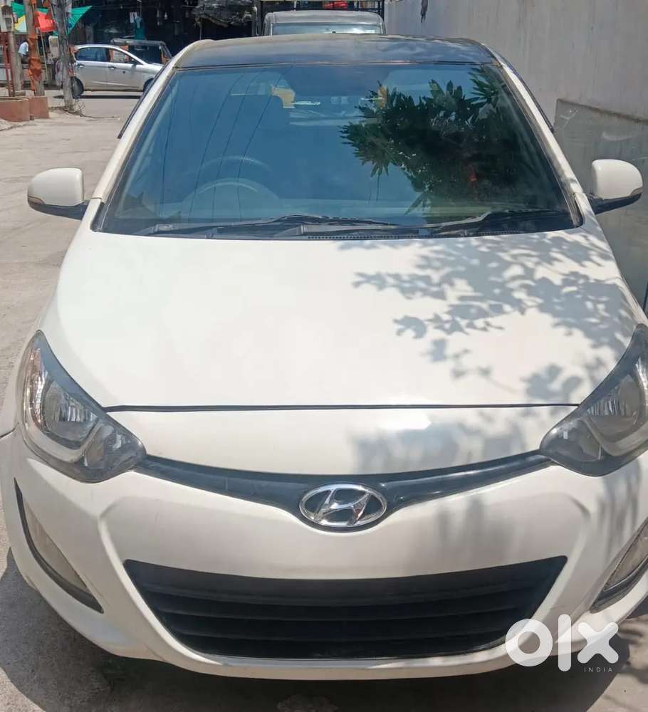 Hyundai I20 Sportz 2012