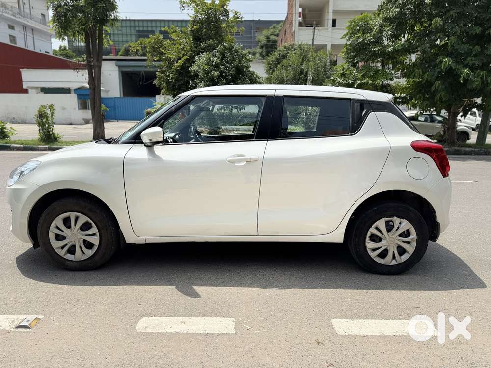 Maruti Suzuki Swift Amt Vxi, 2019, Petrol