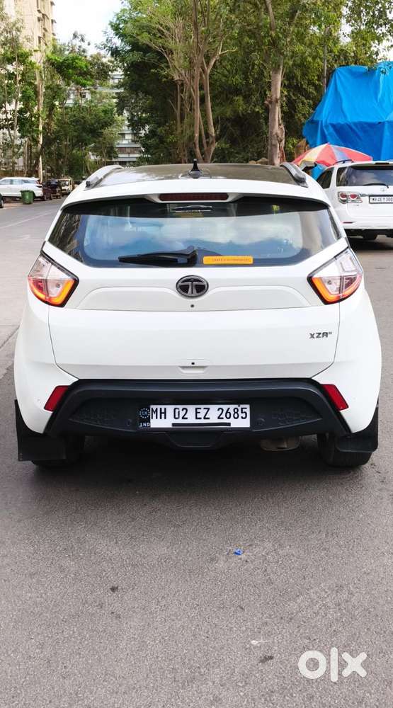 Tata Nexon 1.2 Revotron Xza Plus Dualtone, 2018, Cng & Hybrids