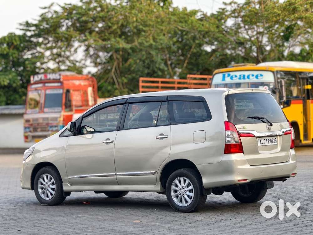 Toyota Innova 2.5 Vx 2014