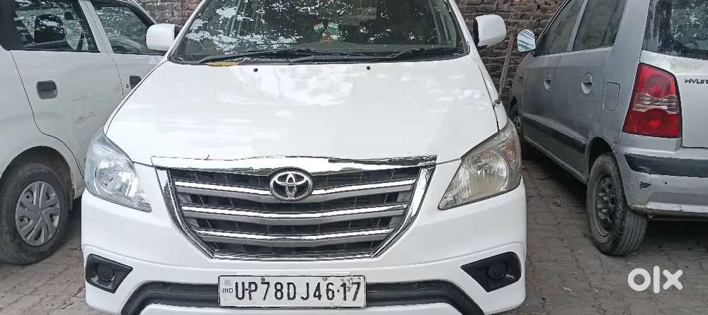 Toyota Innova 7 Str 2014