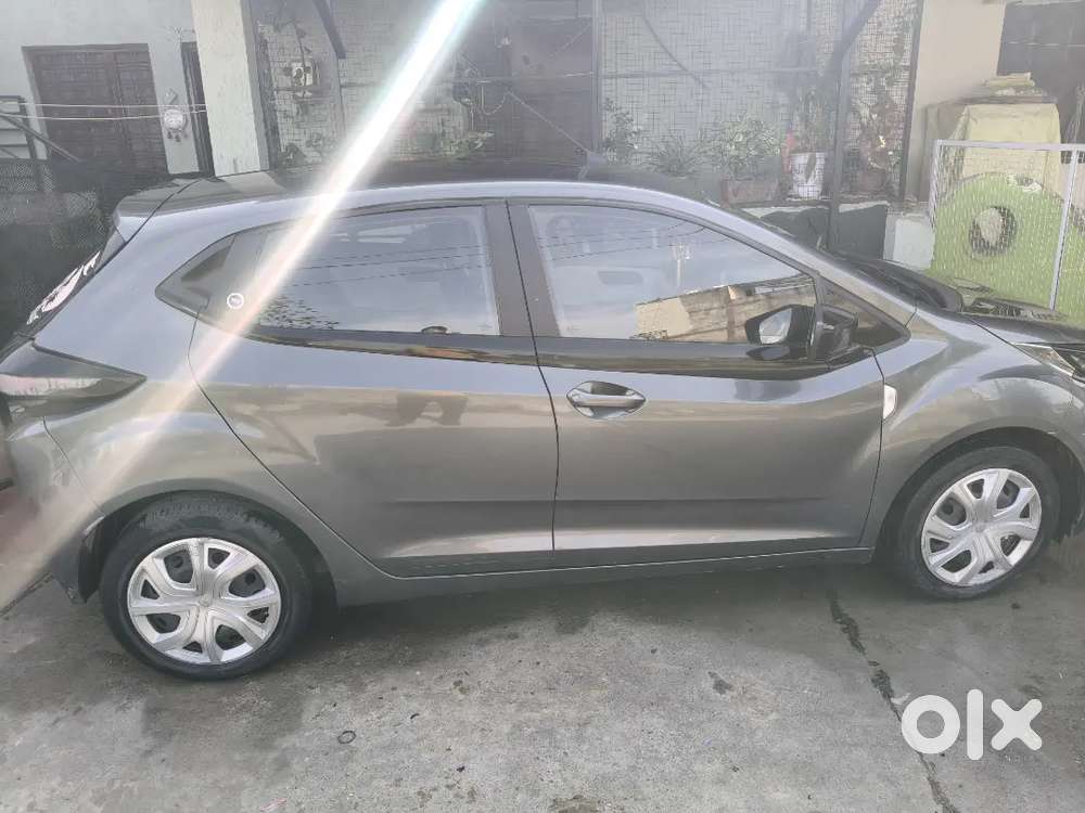 Tata Altroz Xm Plus 2024