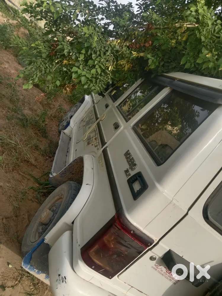 Mahindra Bolero Diesel Automatic 2013