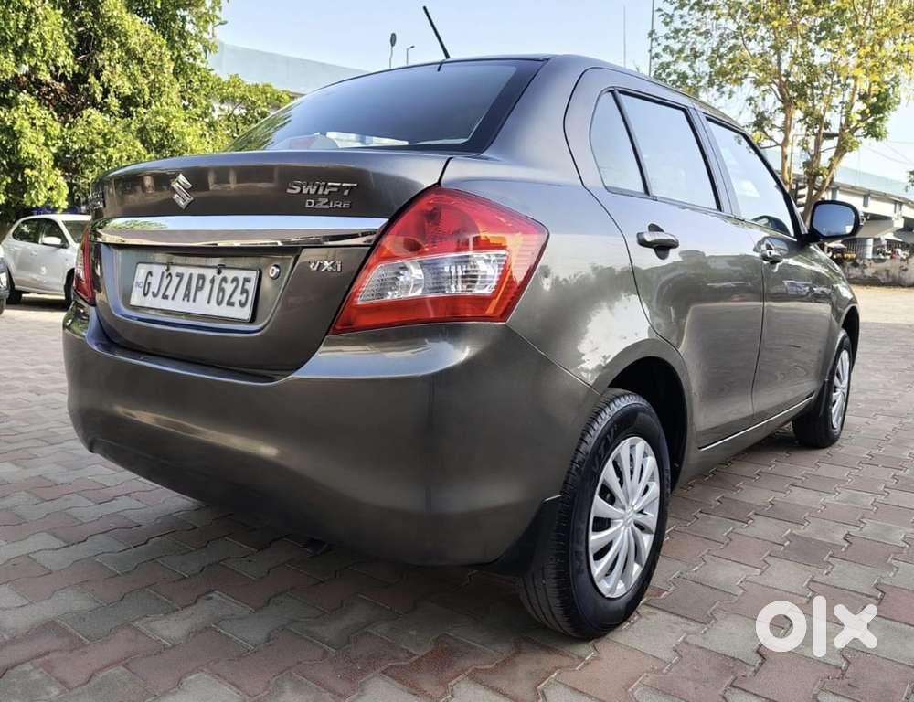 Maruti Suzuki Dzire 1.2 Vxi, 2015, Petrol