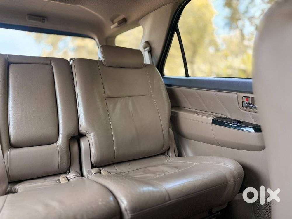 Toyota Fortuner 3.0 4x2 Automatic, 2012, Diesel