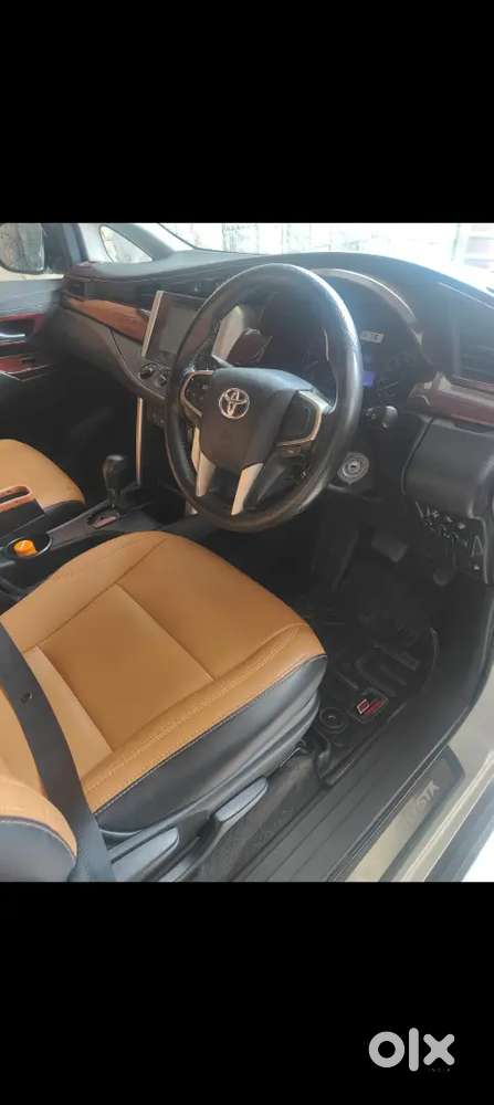 Toyota Innova Crysta 2020 Diesel Well Maintained