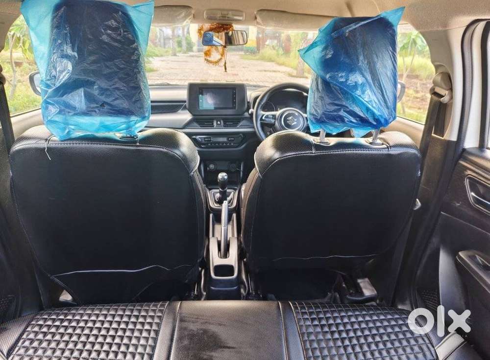 Maruti Suzuki New-gen Swift Vxi, 2025, Petrol