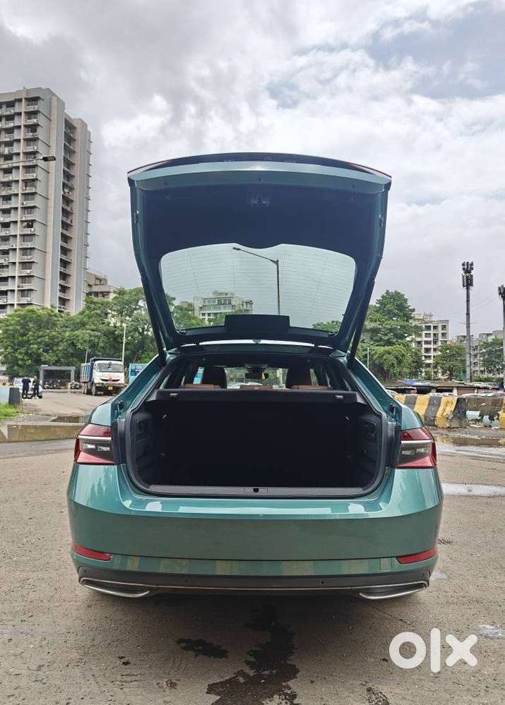 Skoda Superb 2.0 L&k Tsi At, 2024, Petrol