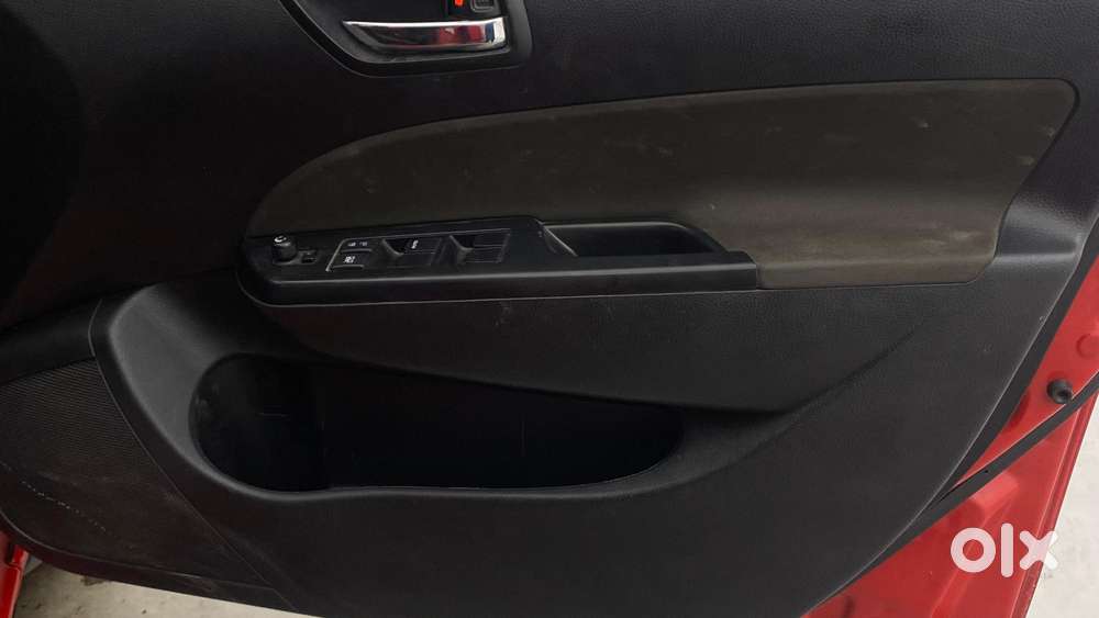 Maruti Suzuki Swift Vxi, 2015, Petrol