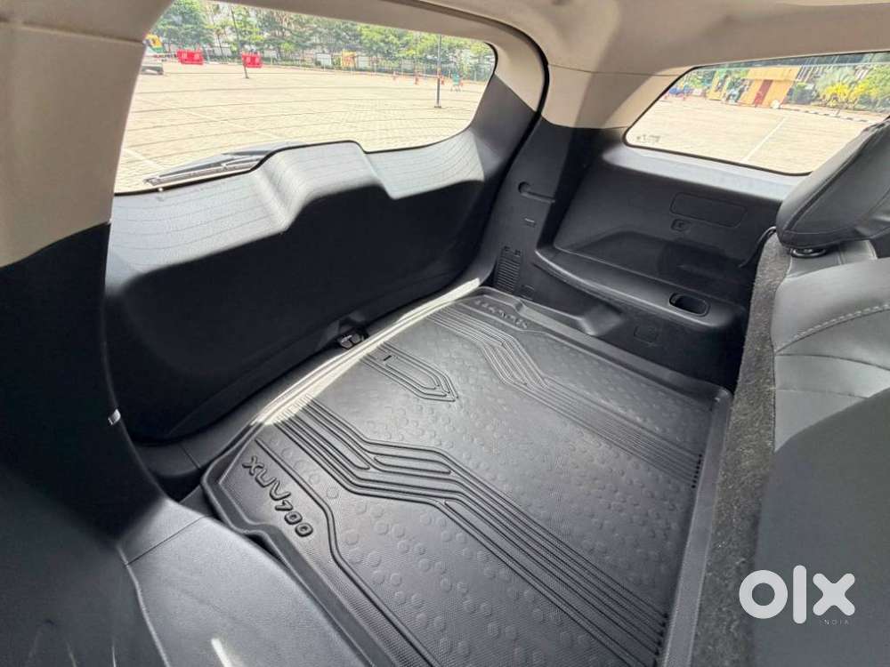 Mahindra Xuv700 2.0 Ax 5 Petrol At Str, 2022, Petrol