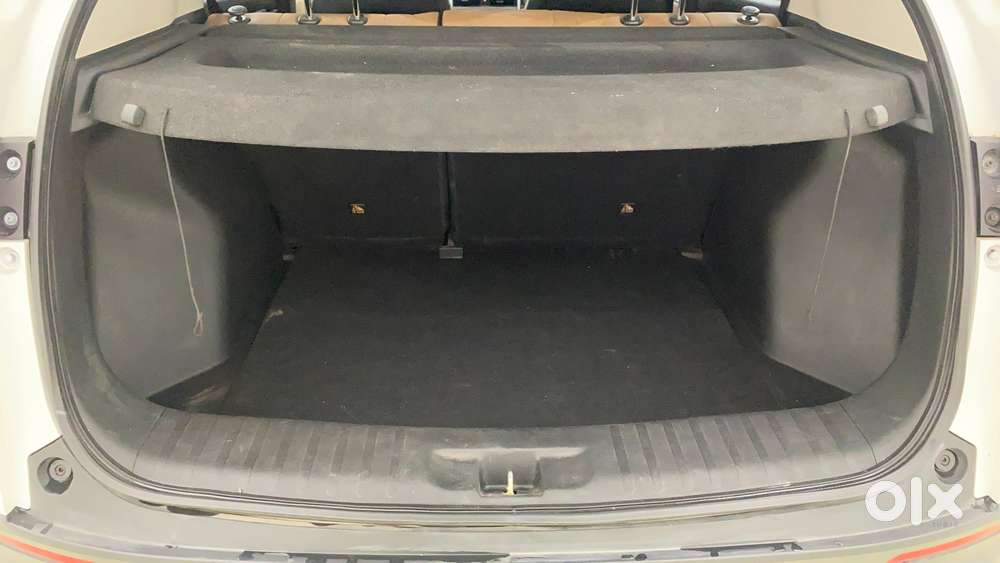 Honda Elevate Zx Cvt, 2023, Petrol