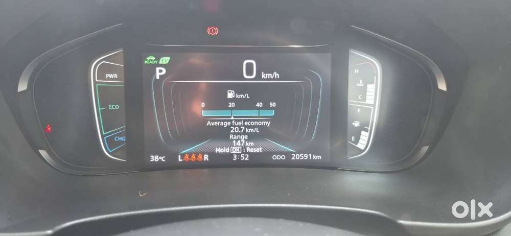 Maruti Suzuki Grand Vitara 1.5 Alpha Plus Intelligent Hybrid Ecvt, 2..