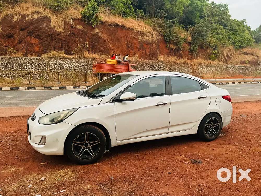 Hyundai Verna 2015  With All Service Record