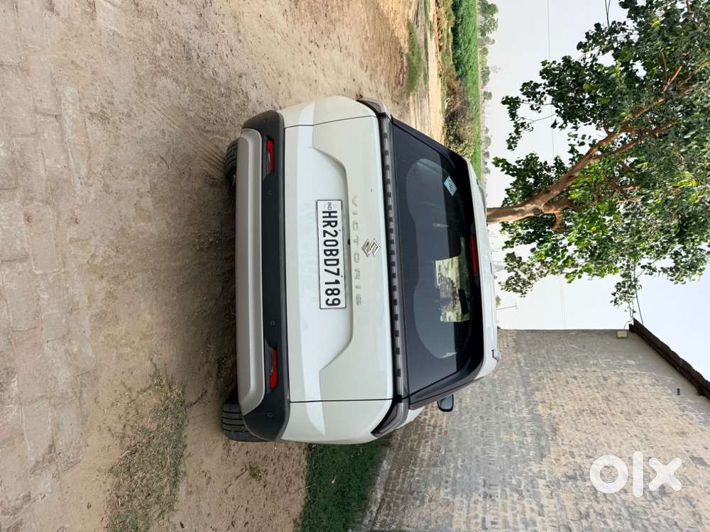 Maruti Suzuki Victoris 2026 15000 Km Driven