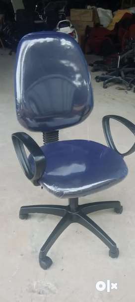 Used office chair discount olx