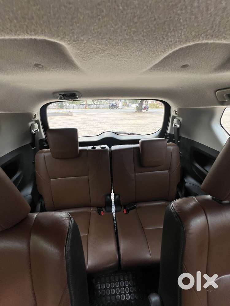 Toyota Innova Crysta