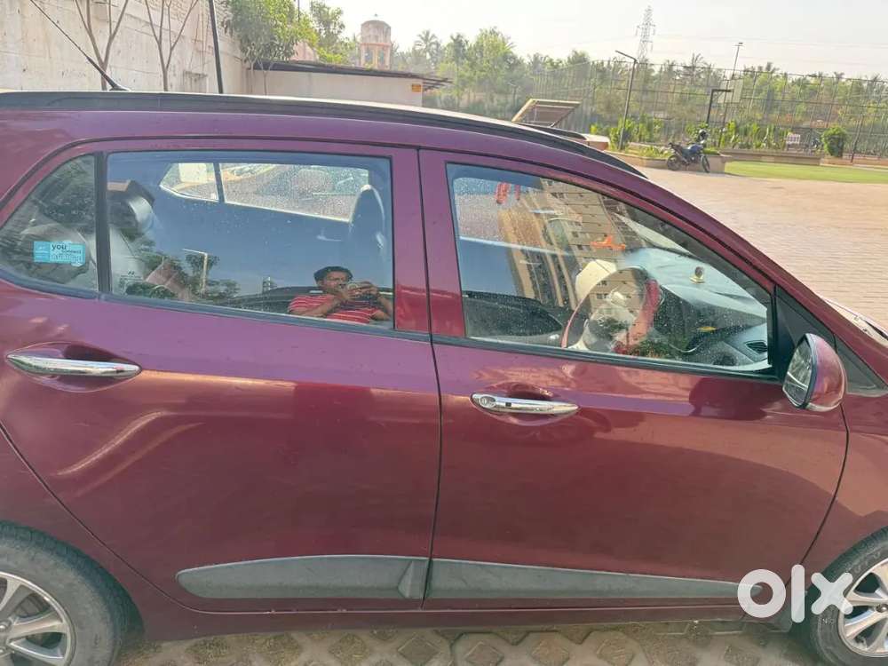 Hyundai Grand I10 2015 Diesel 32496 Km Driven