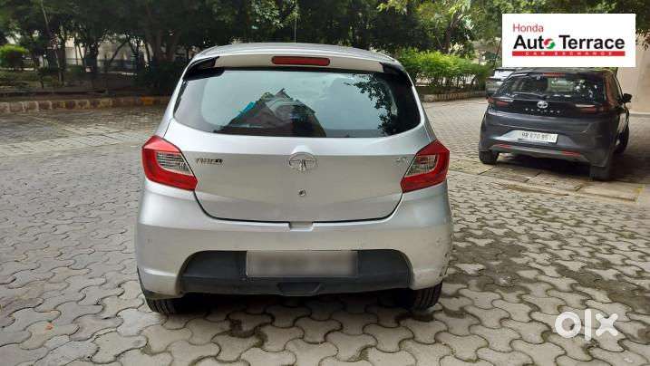 Tata Tiago 1.2 Revotron Xt (o), 2018, Petrol